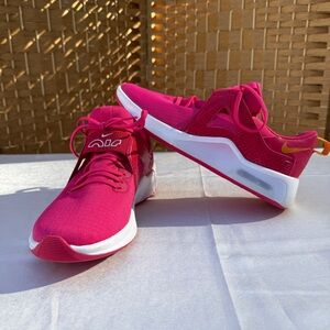 Nike Air Max Bella TR 5 Women's Pink / Orange Workout Shoes Size 7